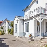 Strandstrasse 16 24 公寓 *